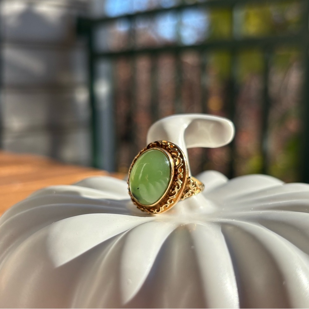 Vintage 14K Gold Natural Nephrite Jade Filigree Ring ✨🌿 | Stamped